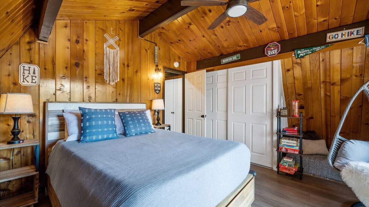 Photo of Bedroom in Whispering Forest