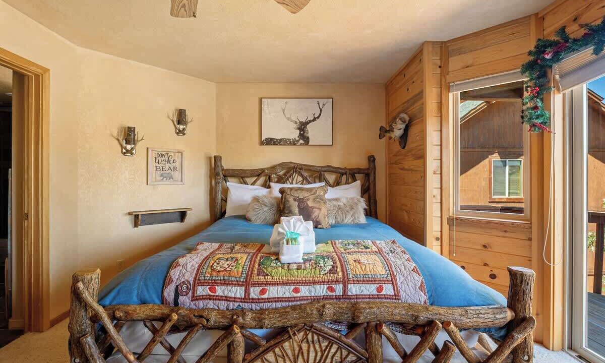 Photo of Bedroom in Castle Glen Estates