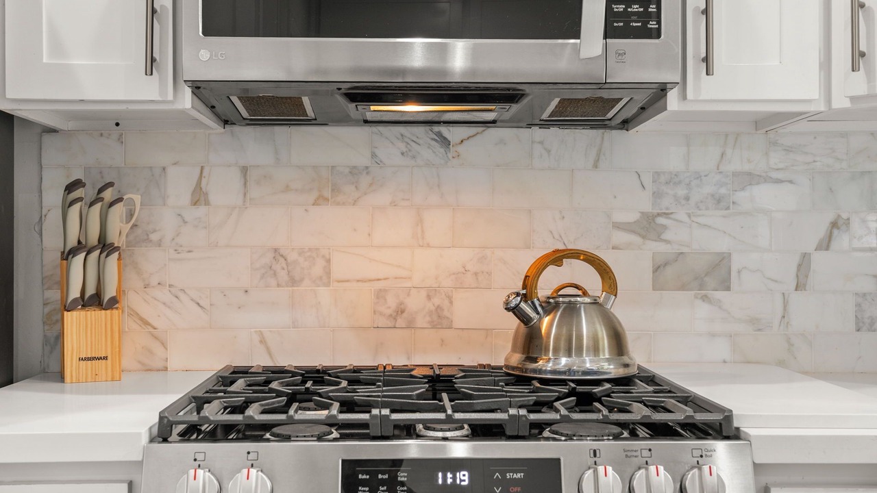 Photo of Kitchen in West Los Angeles