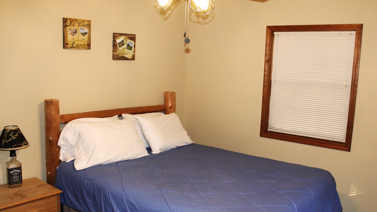 Photo of Bedroom in Makanda