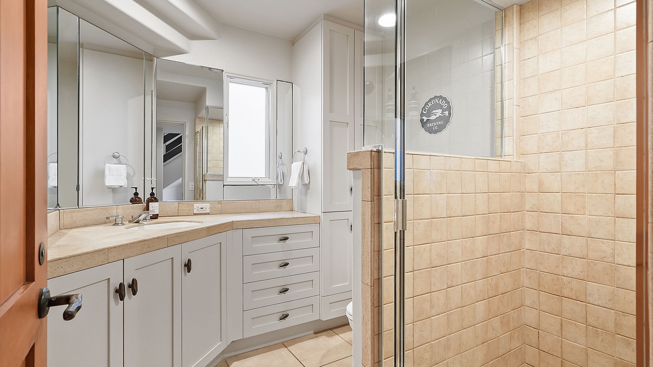 Photo of Bathroom in Central Mission Beach