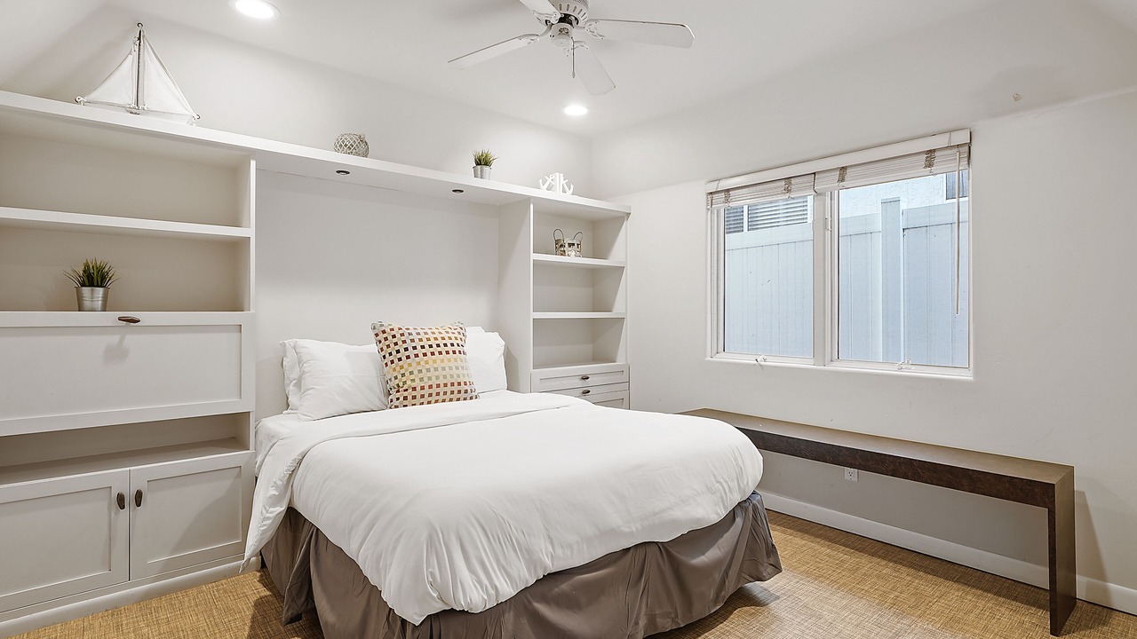 Photo of Bedroom in Central Mission Beach