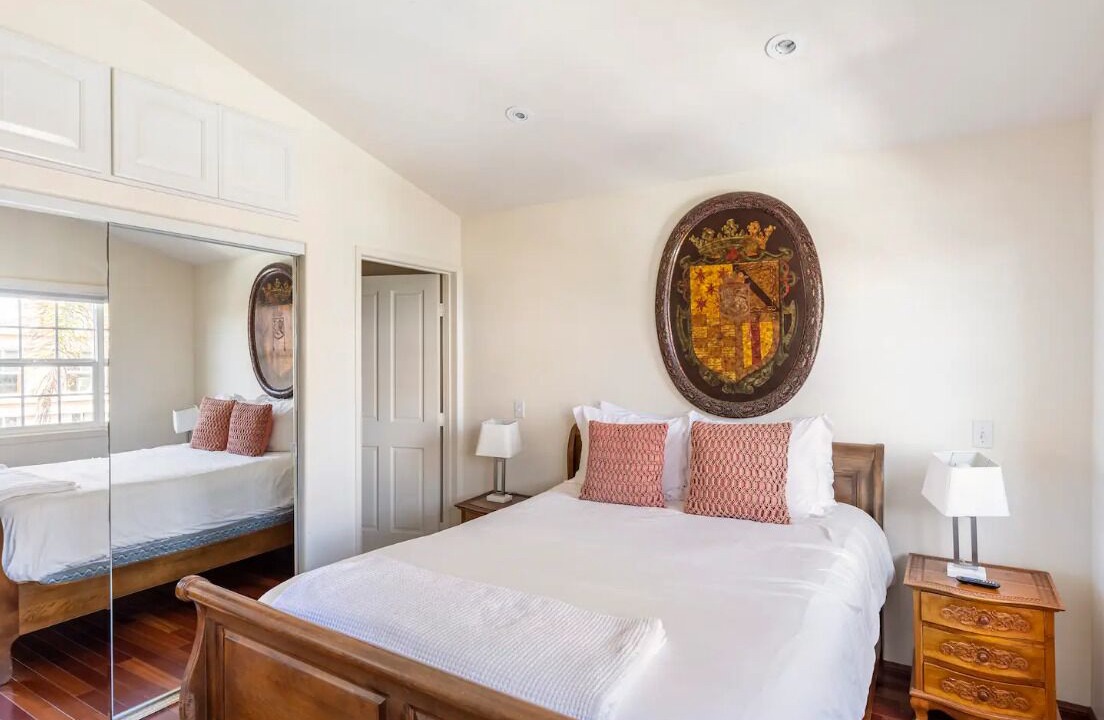 Photo of Bedroom in Village of La Jolla