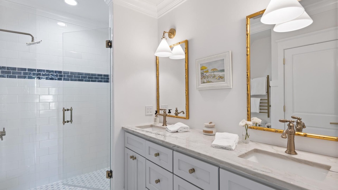 Photo of Bathroom in Watercolor