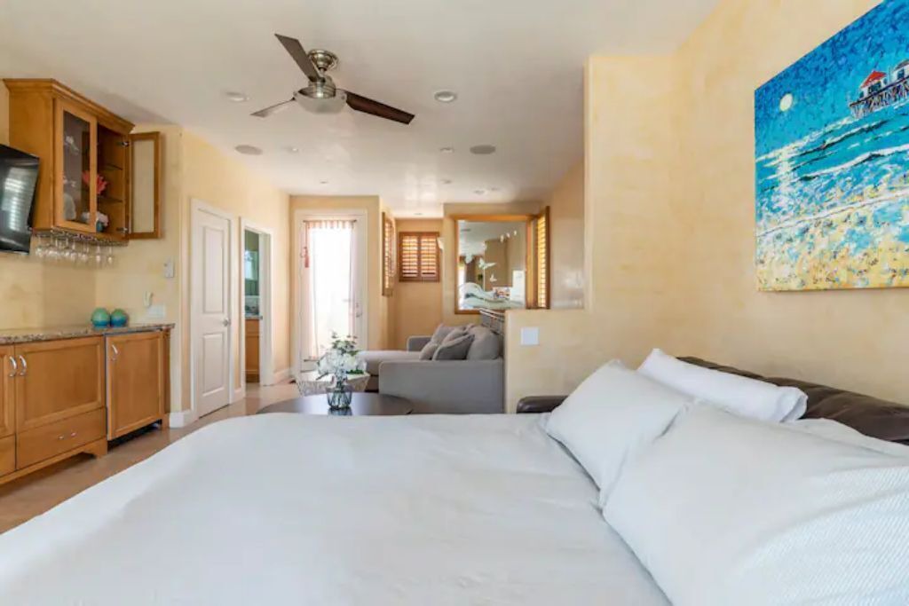 Photo of Bedroom in Huntington Beach