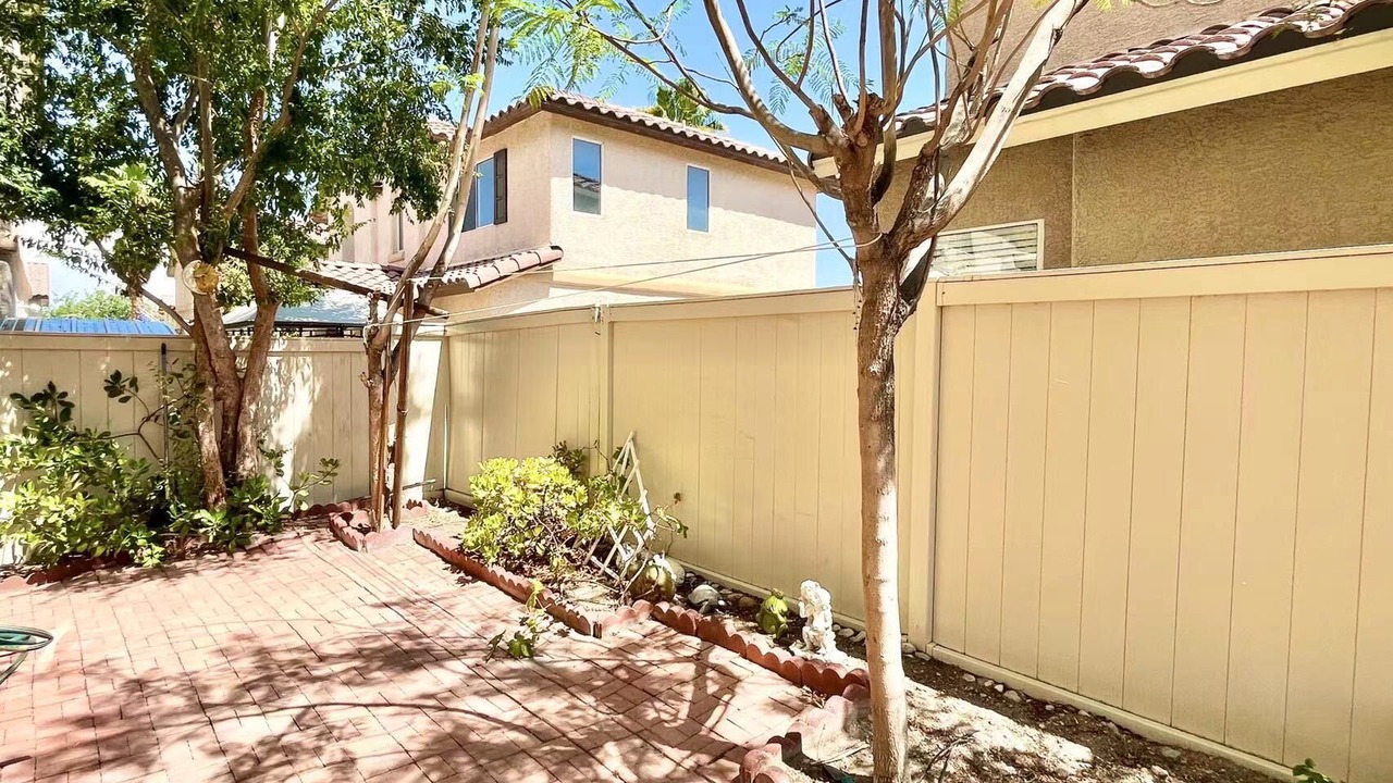 Photo of Outdoor in Rhodes Ranch