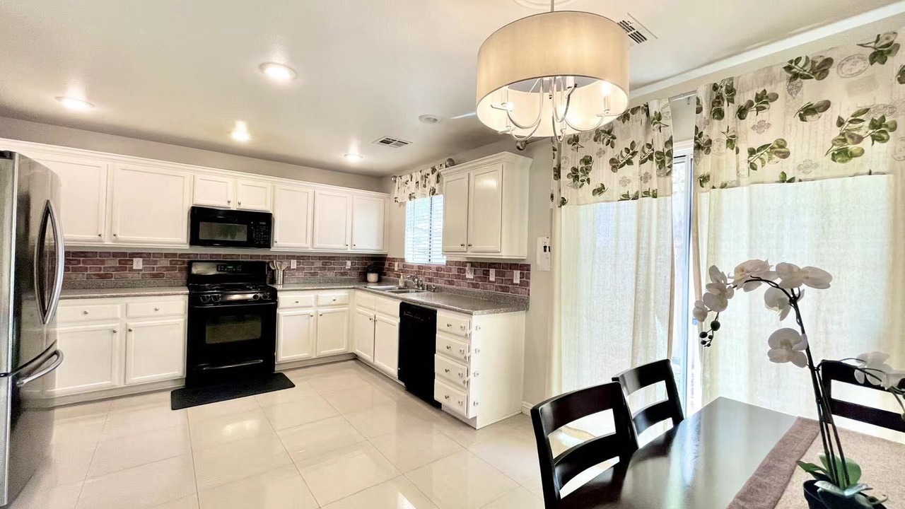 Photo of Kitchen in Rhodes Ranch