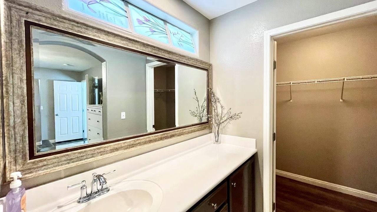 Photo of Bathroom in Rhodes Ranch
