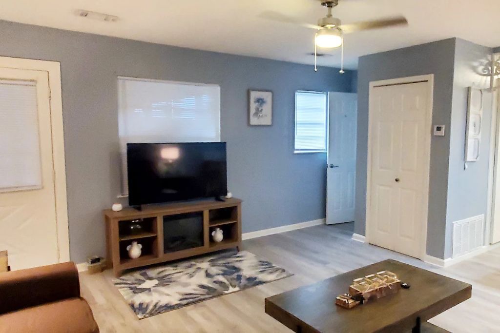 Photo of Livingroom in Southeast Pensacola