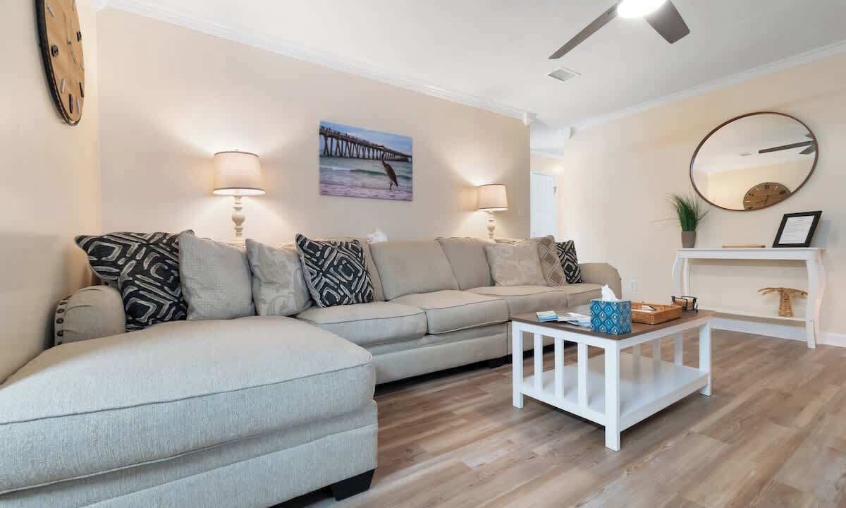 Photo of Livingroom in Myrtle Grove