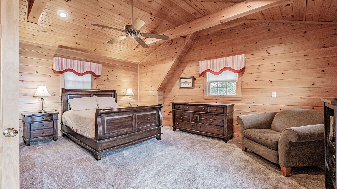 Photo of Bedroom in Bethel