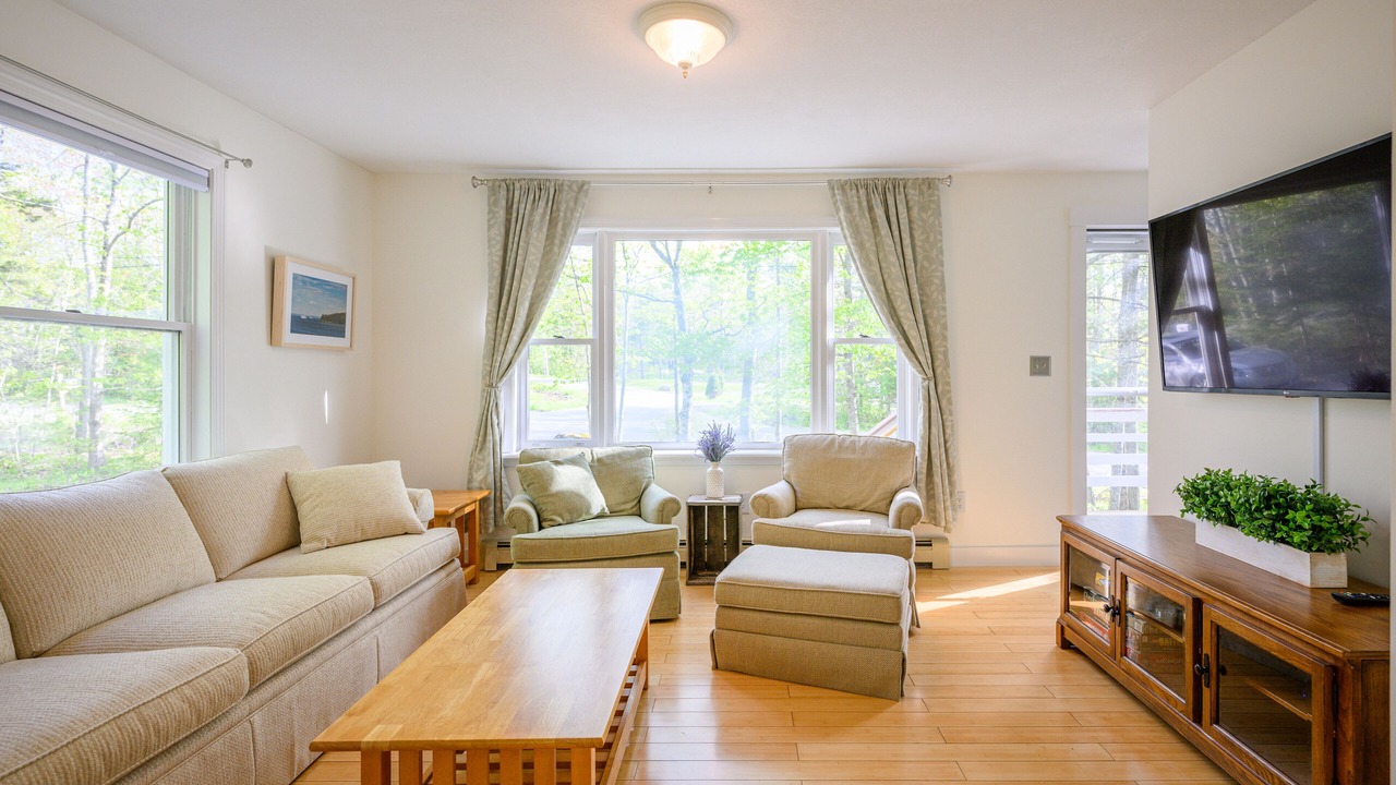 Photo of Livingroom in South Thomaston