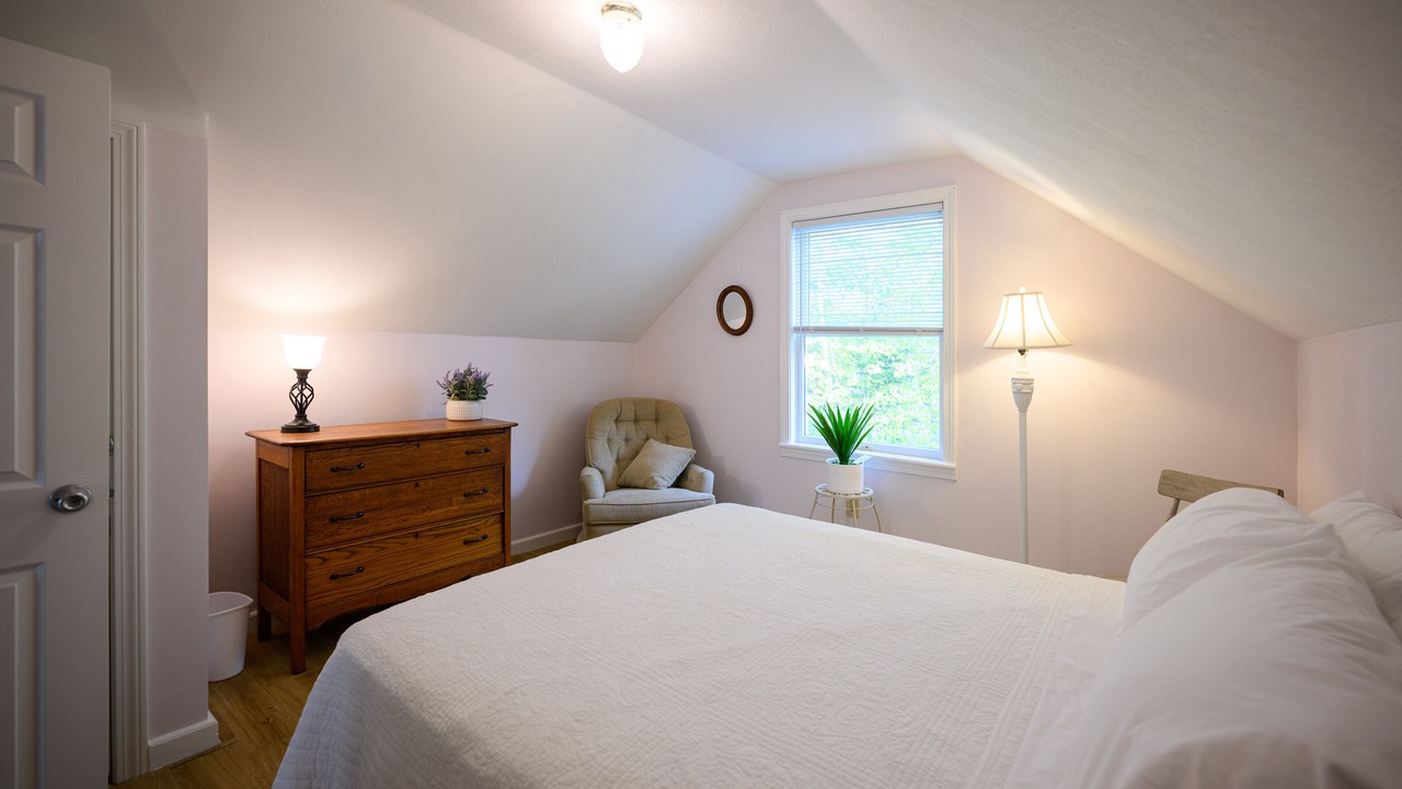 Photo of Bedroom in South Thomaston