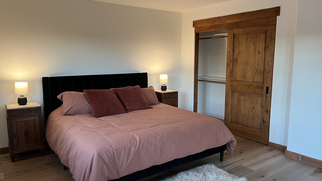 Photo of Bedroom in Vista