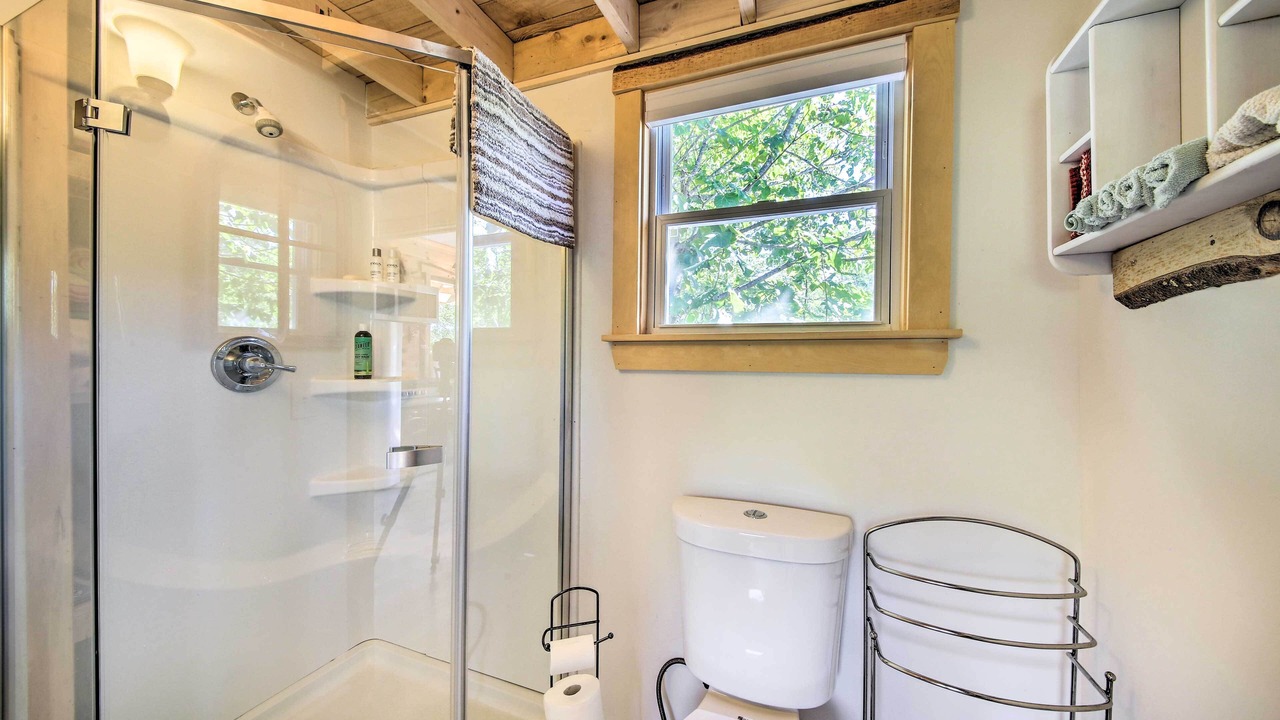 Photo of Bathroom in Oakland