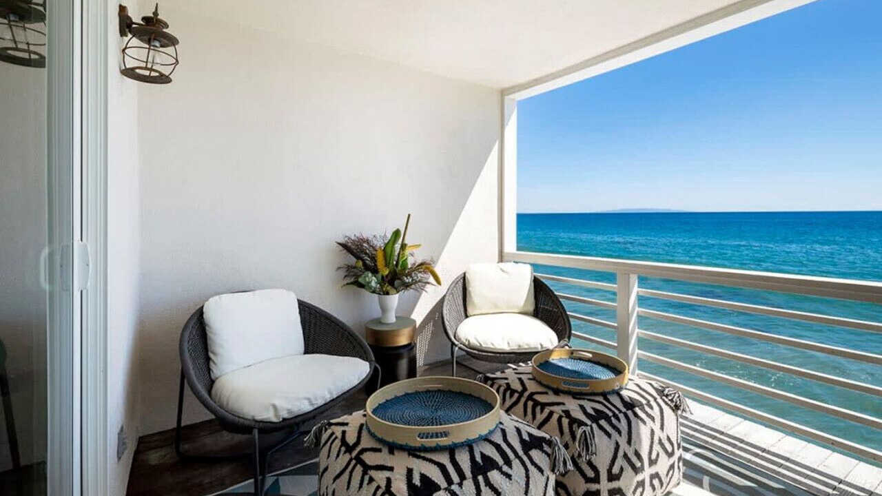 Photo of Patio Balcony in Eastern Malibu