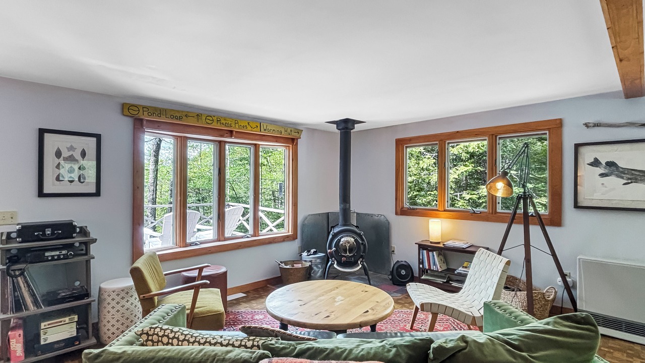 Photo of Livingroom in Greenville