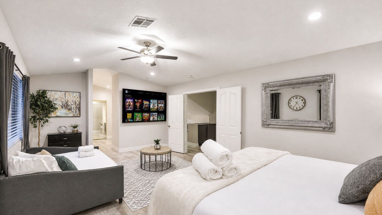 Photo of Bedroom in Green Valley