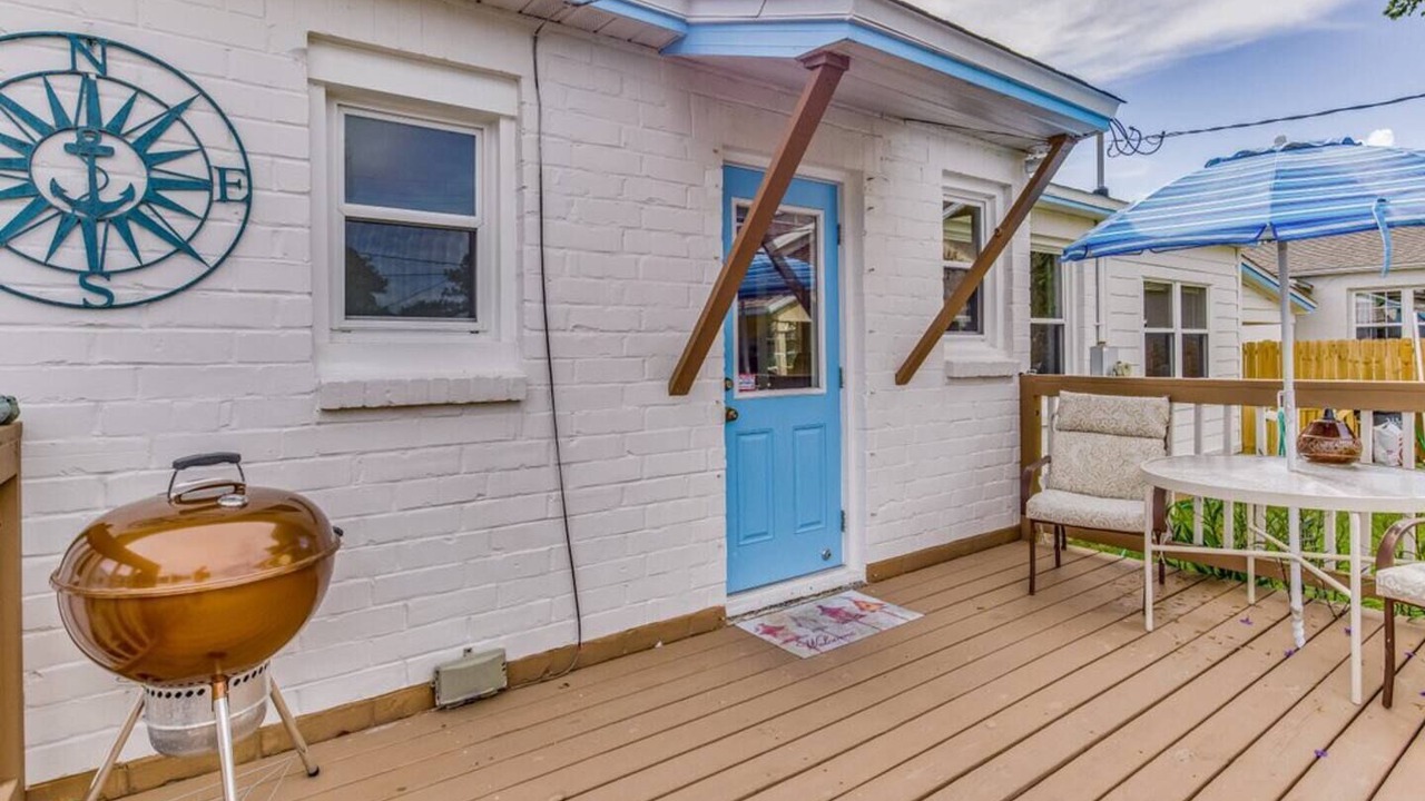 Photo of Patio Balcony in Navy Point