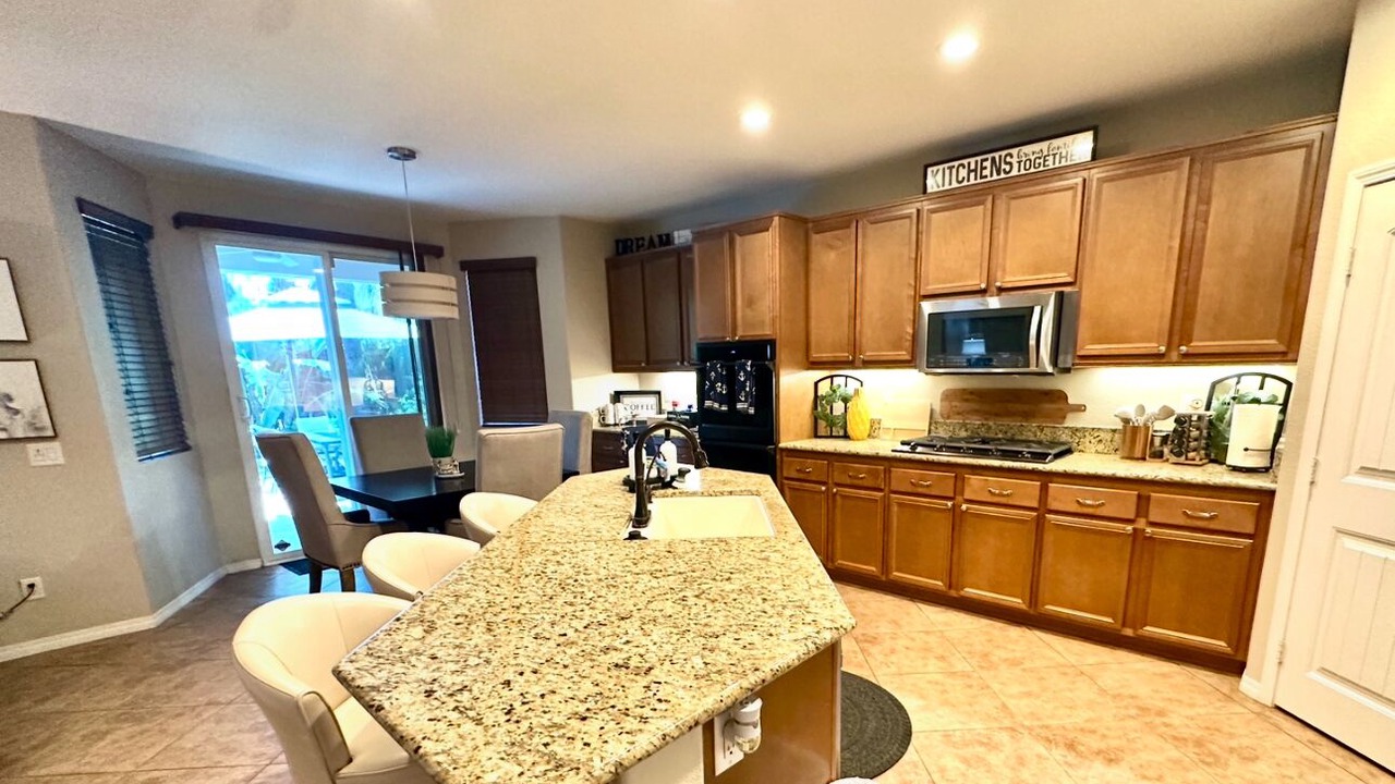 Photo of Kitchen in Lake Elsinore