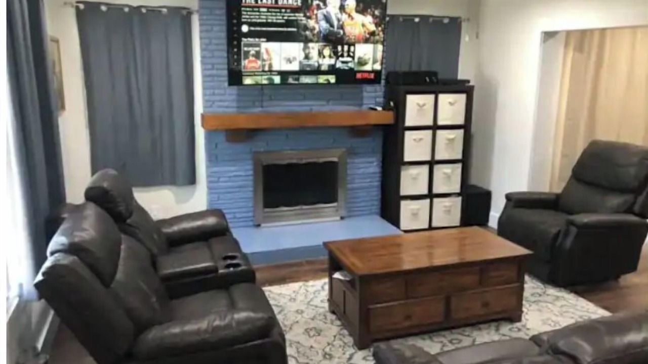 Photo of Livingroom in Hollywood