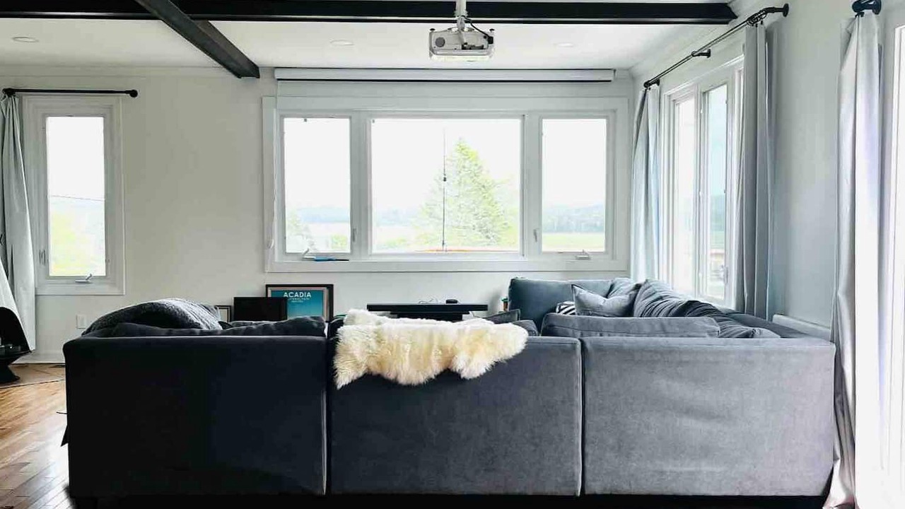 Photo of Livingroom in Addison