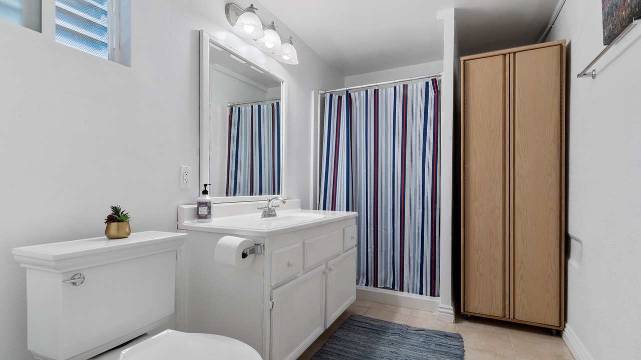 Photo of Bathroom in Chinatown