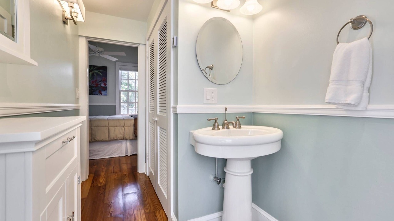 Photo of Bathroom in Historic Seaport