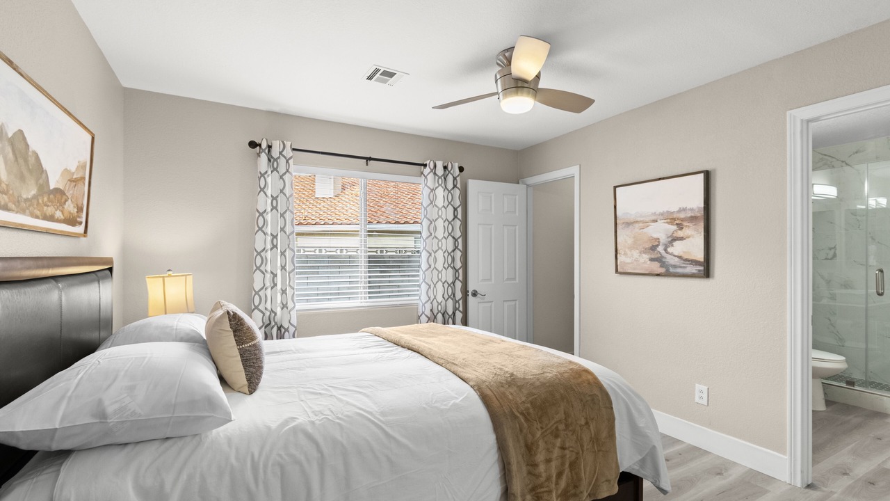 Photo of Bedroom in Spring Valley