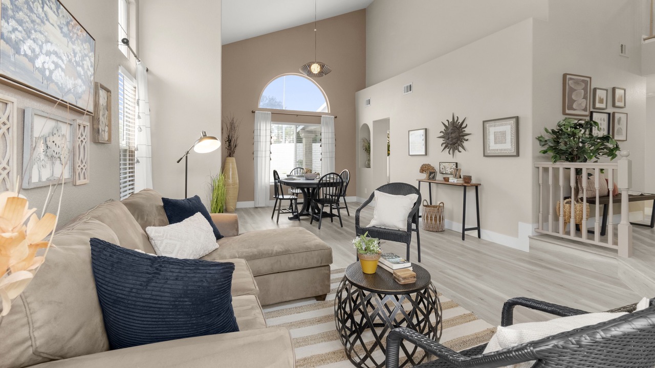 Photo of Livingroom in Spring Valley