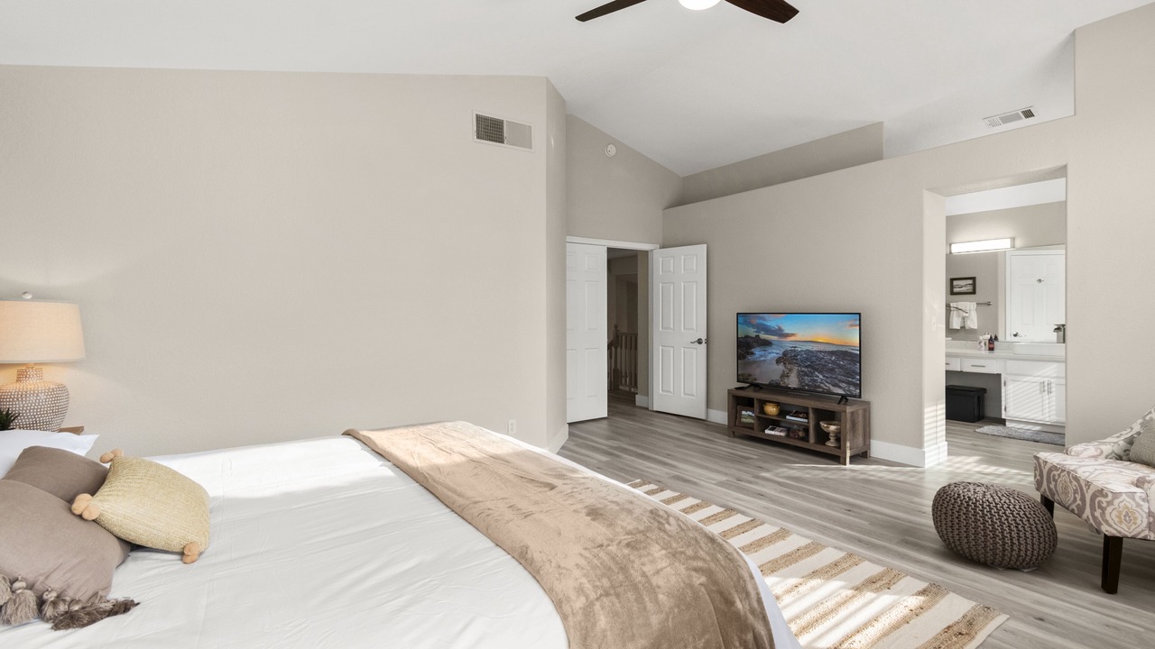 Photo of Bedroom in Spring Valley