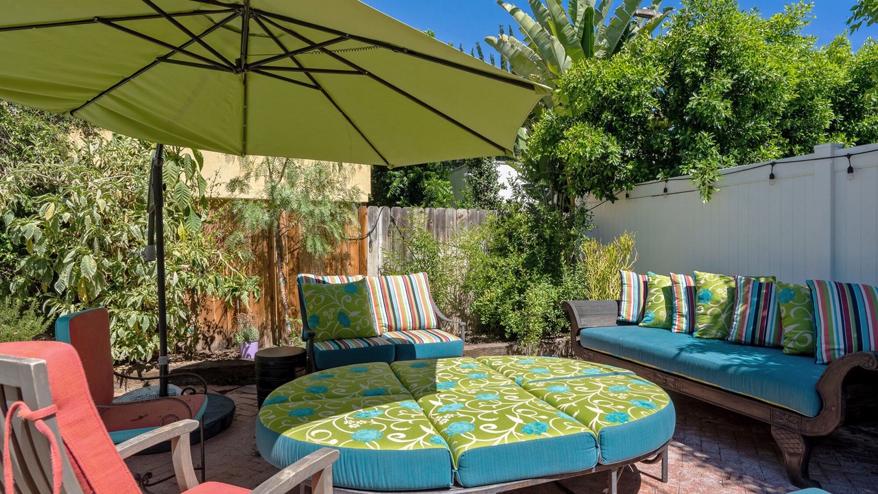 Photo of Patio Balcony in Sherman Oaks