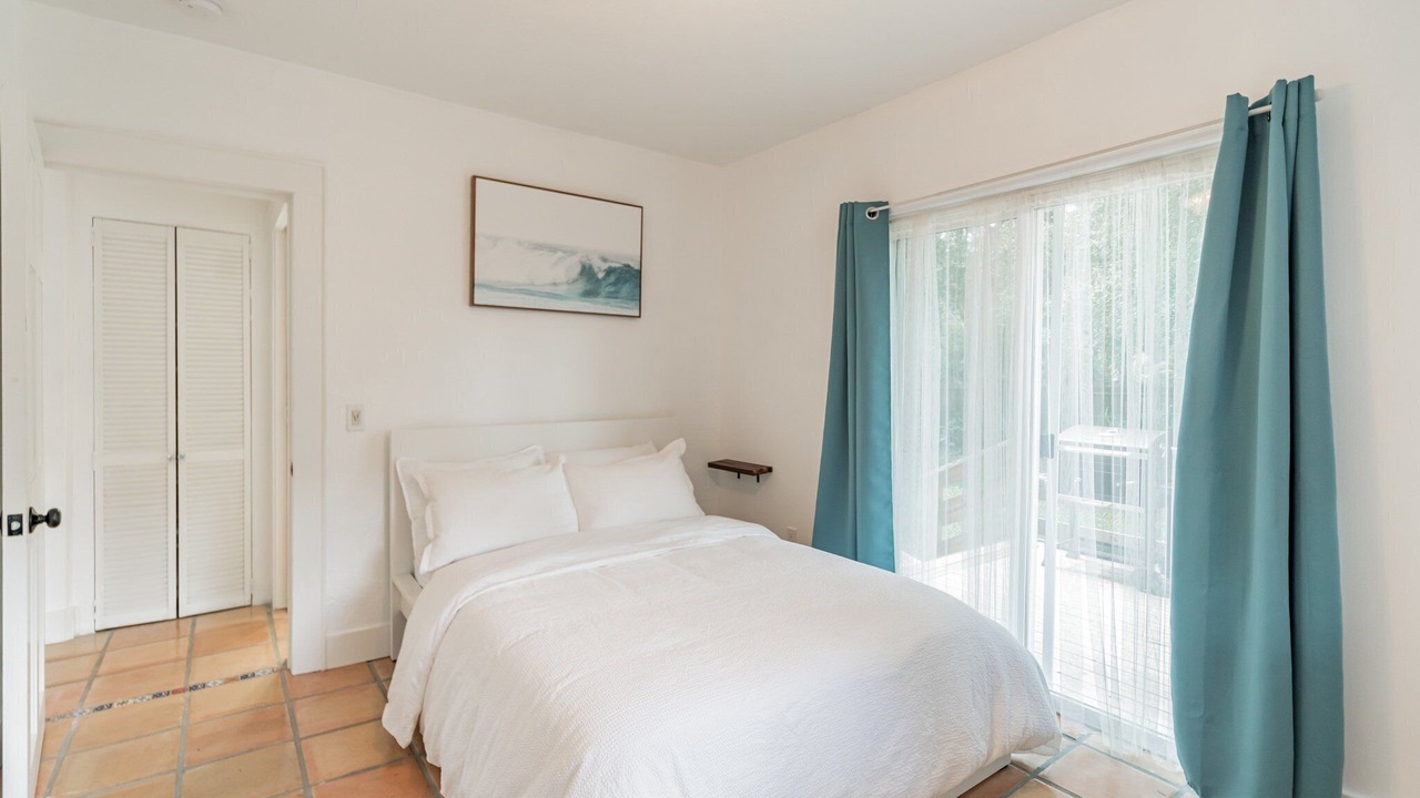 Photo of Bedroom in Bayou Oaks