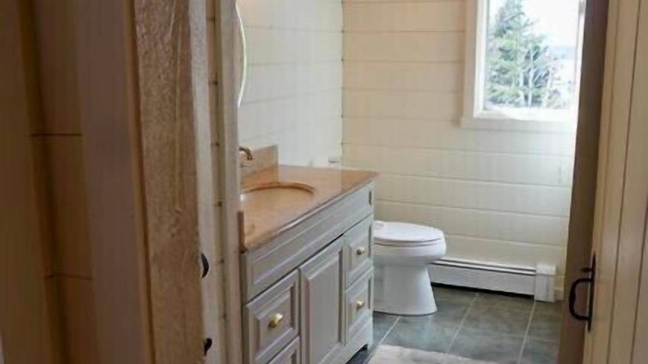 Photo of Bathroom in Beaver Cove