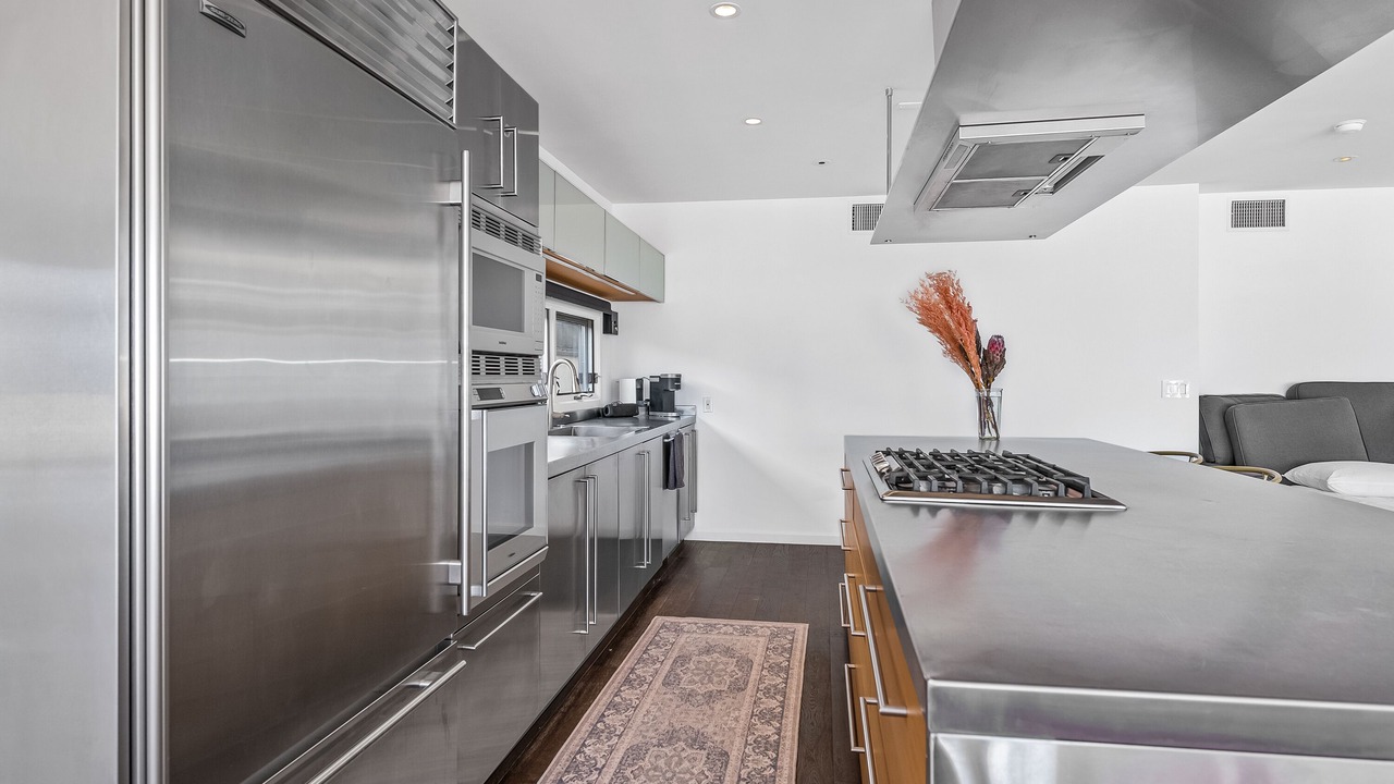 Photo of Kitchen in Marina Peninsula