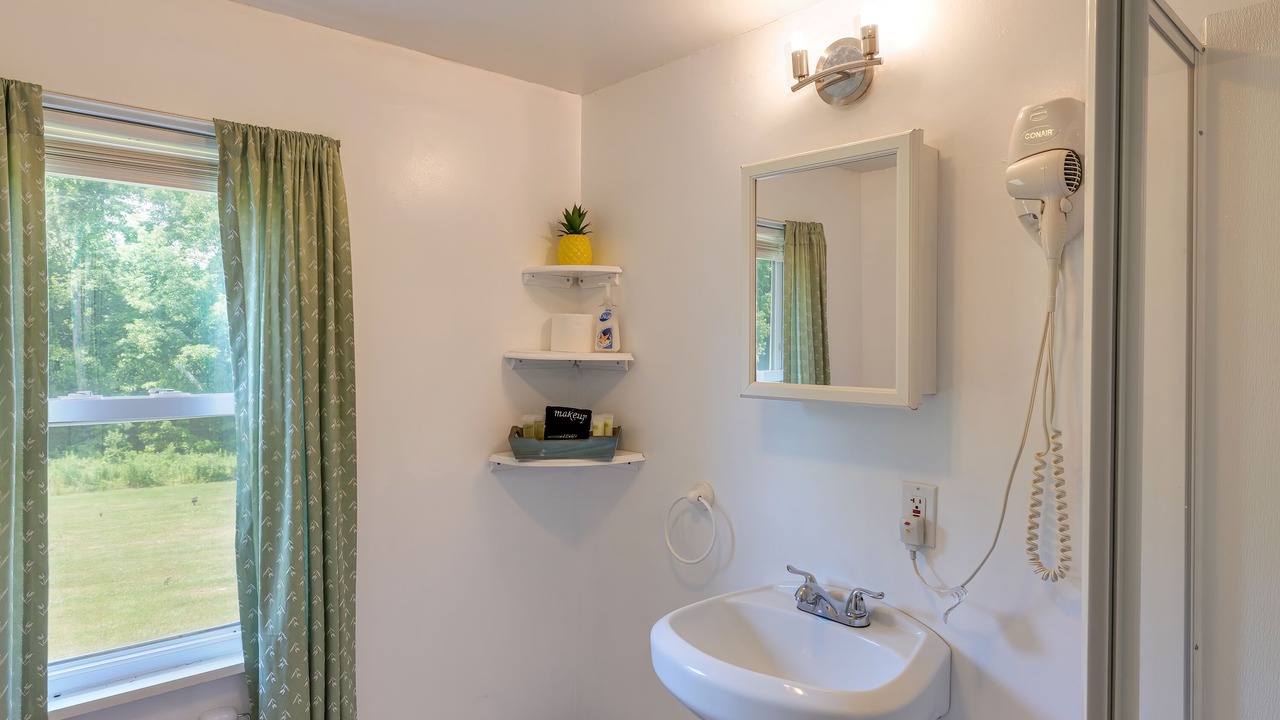 Photo of Bathroom in Ellsworth