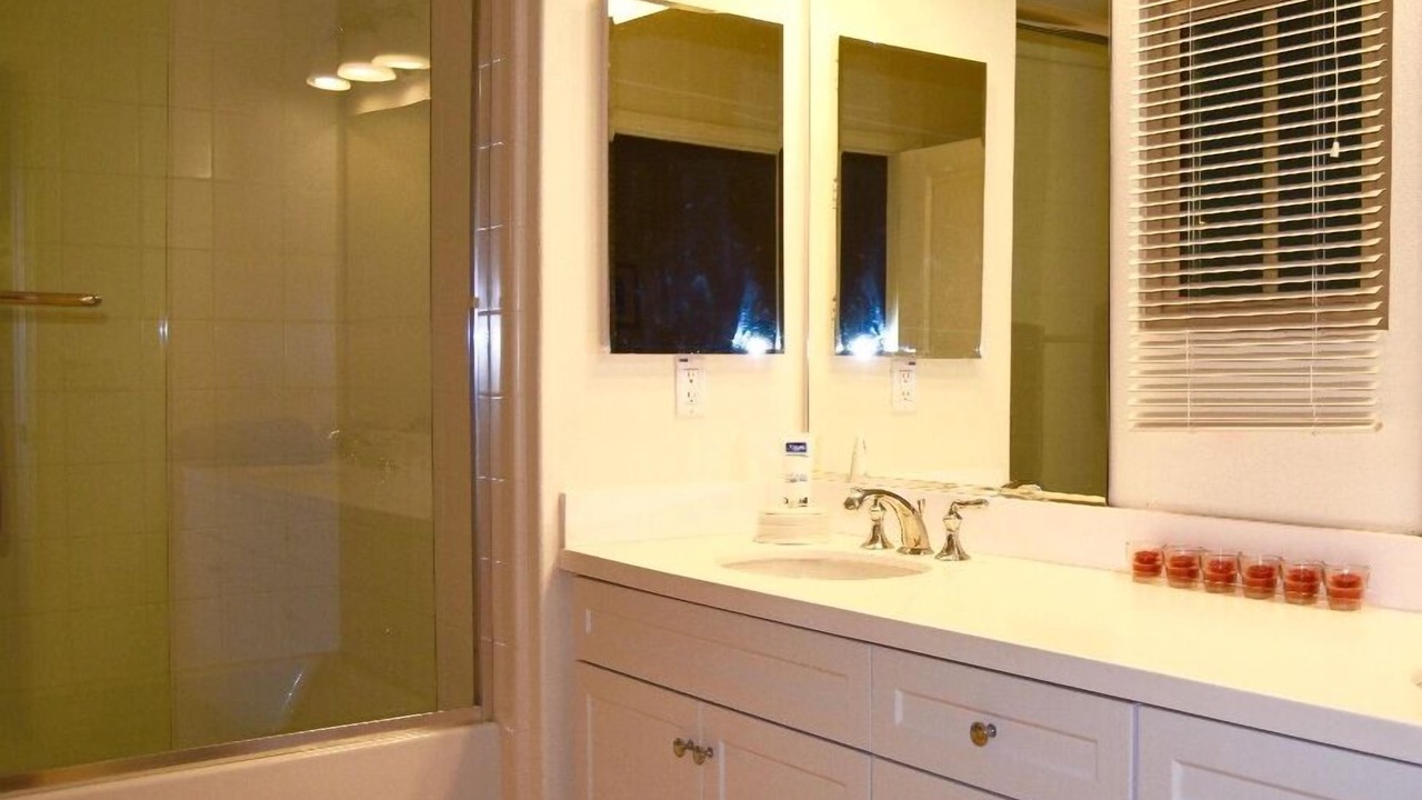 Photo of Bathroom in Stonegate