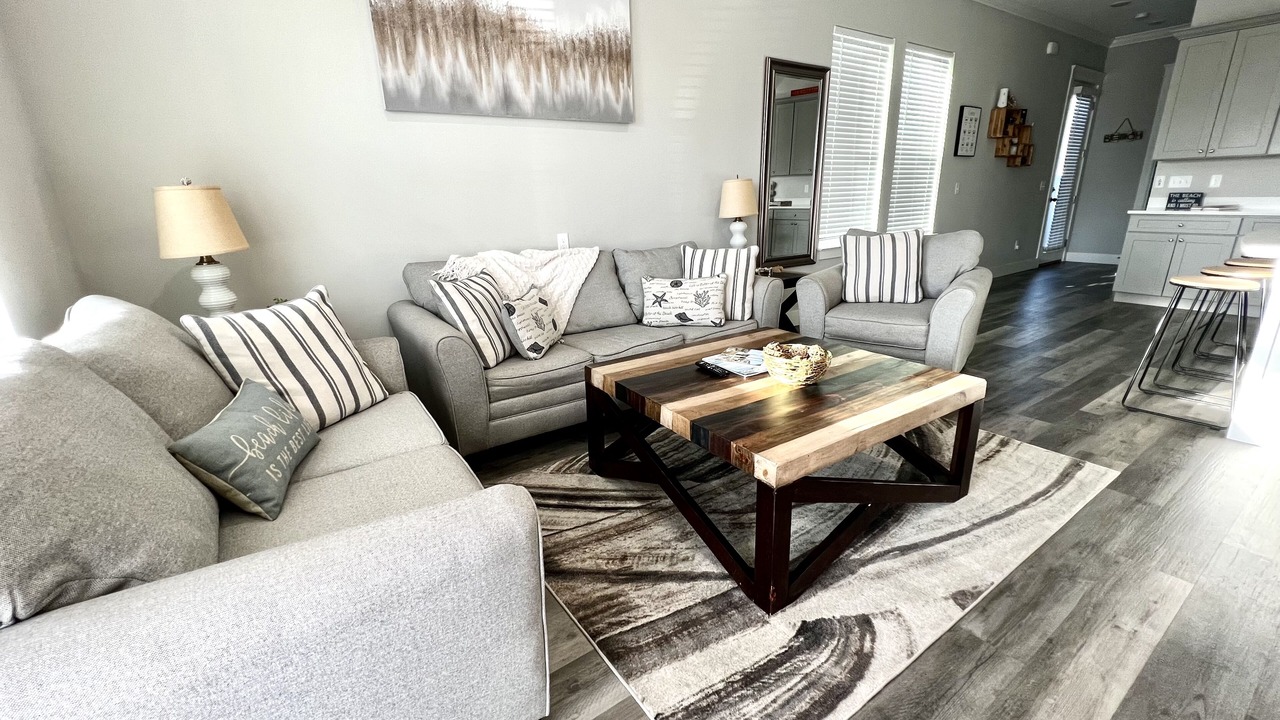 Photo of Livingroom in Crescent Beach