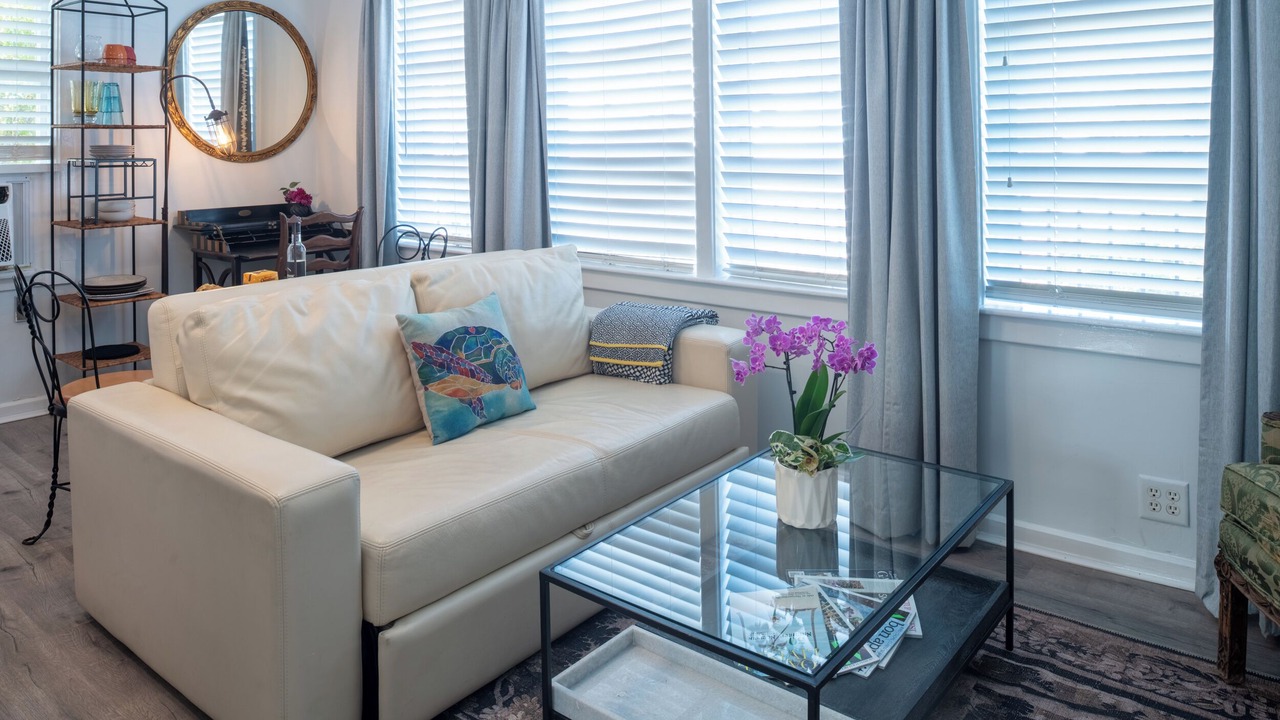 Photo of Livingroom in Laurel Park