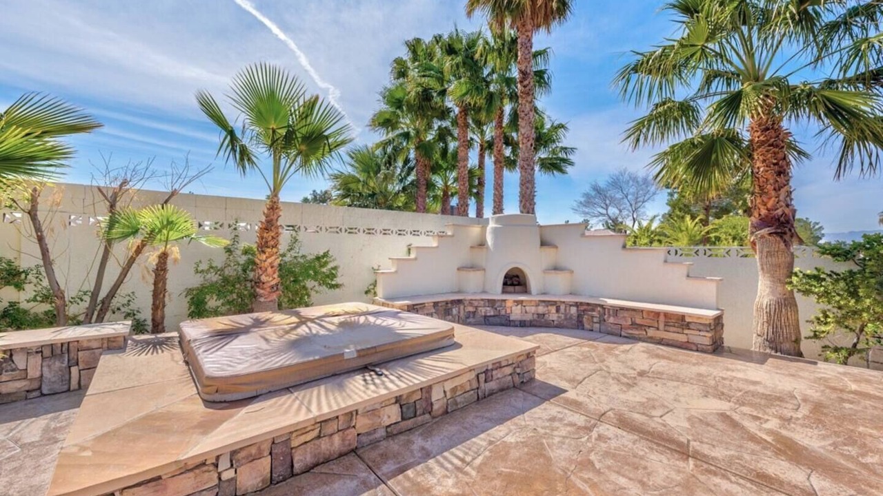 Photo of Patio Balcony in Southfork
