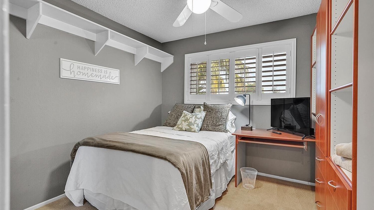 Photo of Bedroom in Green Valley
