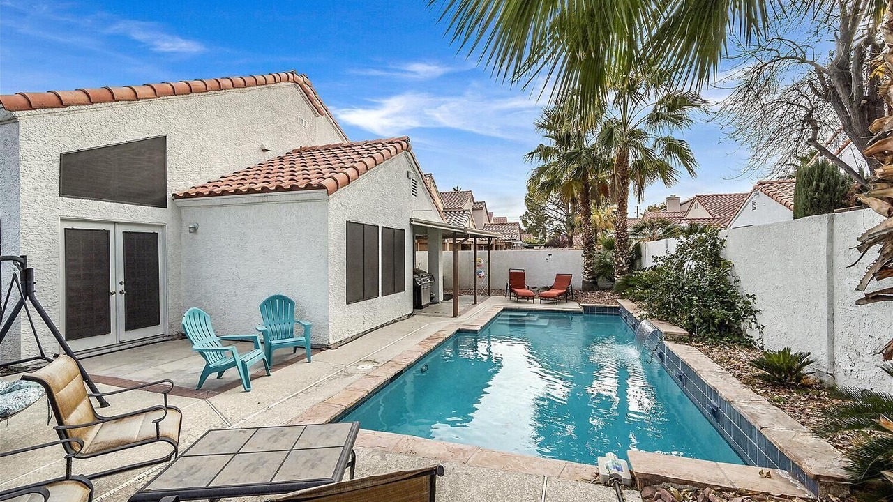 Photo of Outdoor in Green Valley