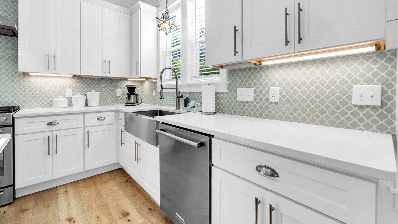 Photo of Kitchen in Greenway Park