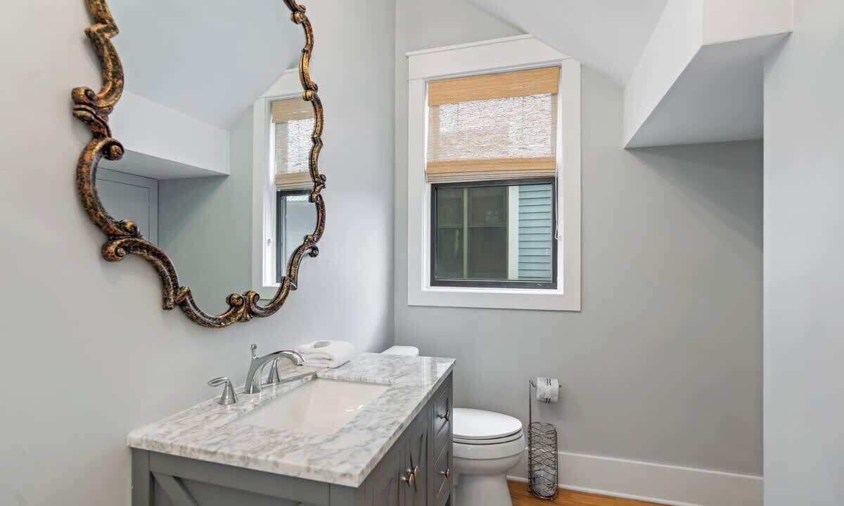 Photo of Bathroom in Cottage District