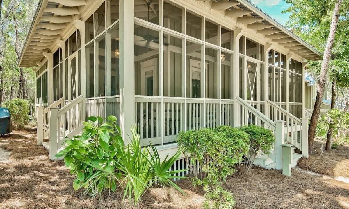 Photo of Outdoor in Cottage District