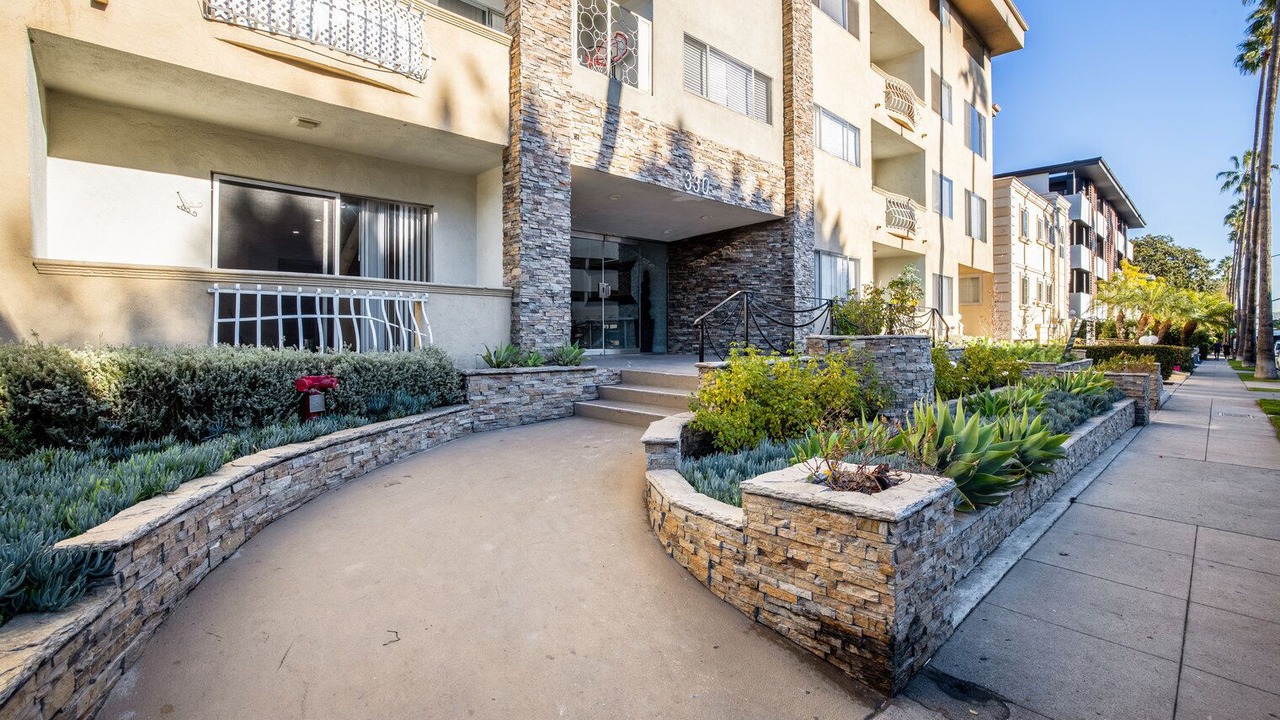 Photo of Outdoor in Beverly Hills