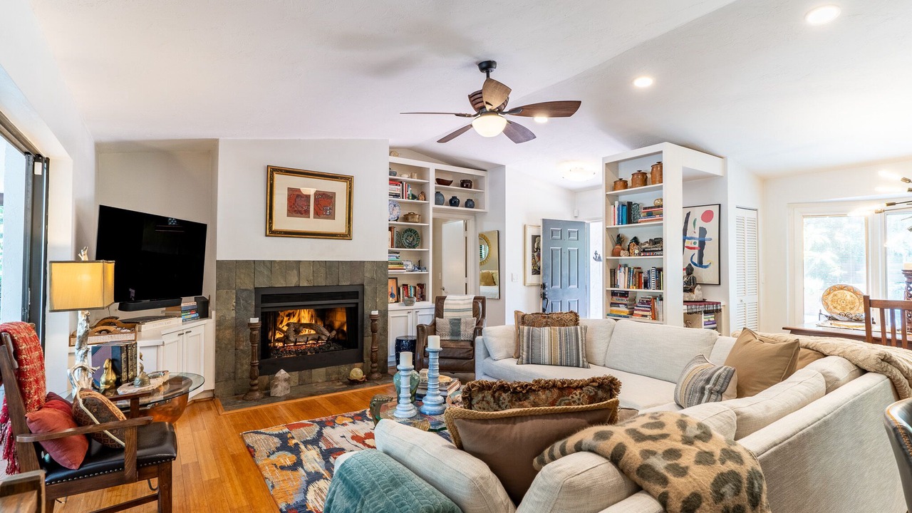 Photo of Livingroom in Indian Beach Sapphire Shores