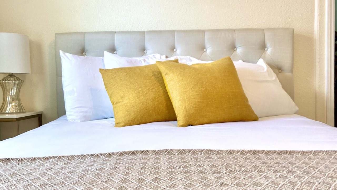 Photo of Bedroom in Downtown