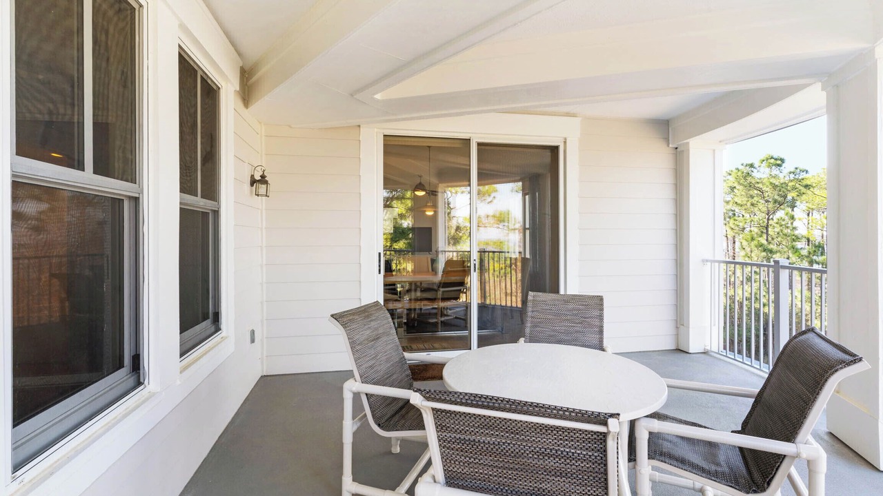 Photo of Patio Balcony in Baytowne Wharf