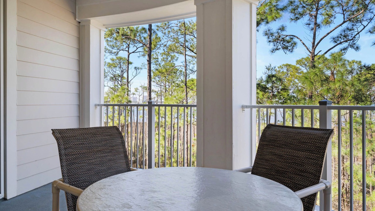 Photo of Patio Balcony in Baytowne Wharf